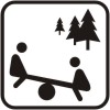 zwei Spielplätze am Platz